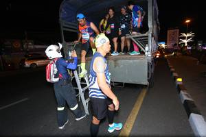 BIB: 
                            <button type="button" onclick="openModal(23016464)" class="btn btn-primary btn-sm float-right btn-popup" data-toggle="modal" data-target=".modal-high-quality">
                        <i class="fas fa-shopping-cart"></i> Add to Cart
                    </button>
                                            <button type="button" onclick="isThisMe(23016464, true)" class="btn btn-success btn-sm float-right btn-popup btn-isme hidden" data-toggle="tooltip" data-placement="bottom" title="นี่คือรูปของคุณใช่ไหม คลิกที่นี่เพื่อเอาเข้าอัลบั้ม">
                        <i class="fas fa-plus"></i> Add to album
                    </button>
                    <button type="button" onclick="isThisMe(23016464, false)" class="btn btn-warning btn-sm float-right btn-popup btn-isnotme hidden">
                        <i class="fas fa-ban"></i> Remove from album
                    </button>